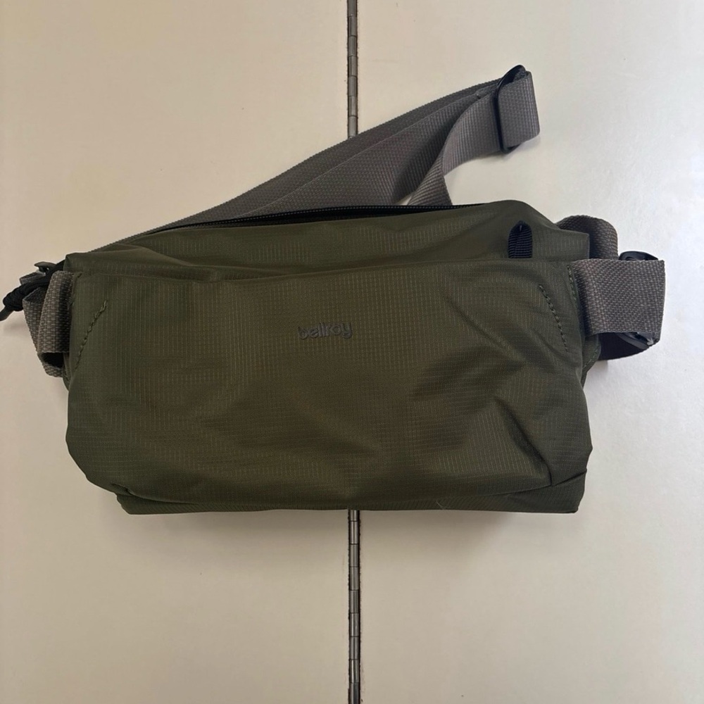 Bellroy Venture Sling 6L Green